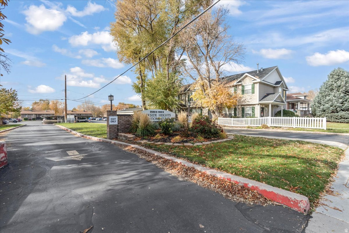 PARKSIDE HEIGHTS - Residential