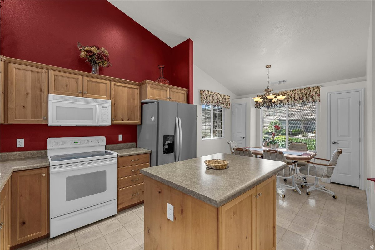 FOX BOROUGH - Residential