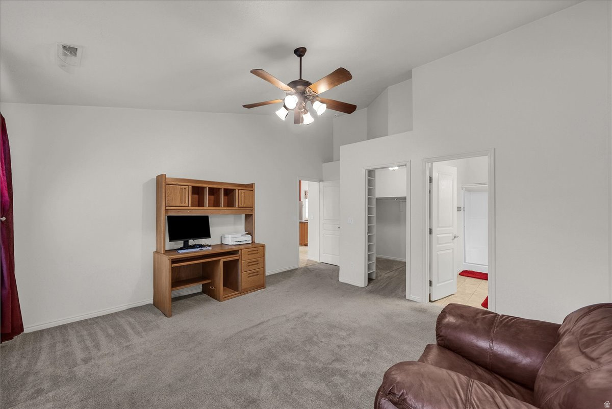 FOX BOROUGH - Residential