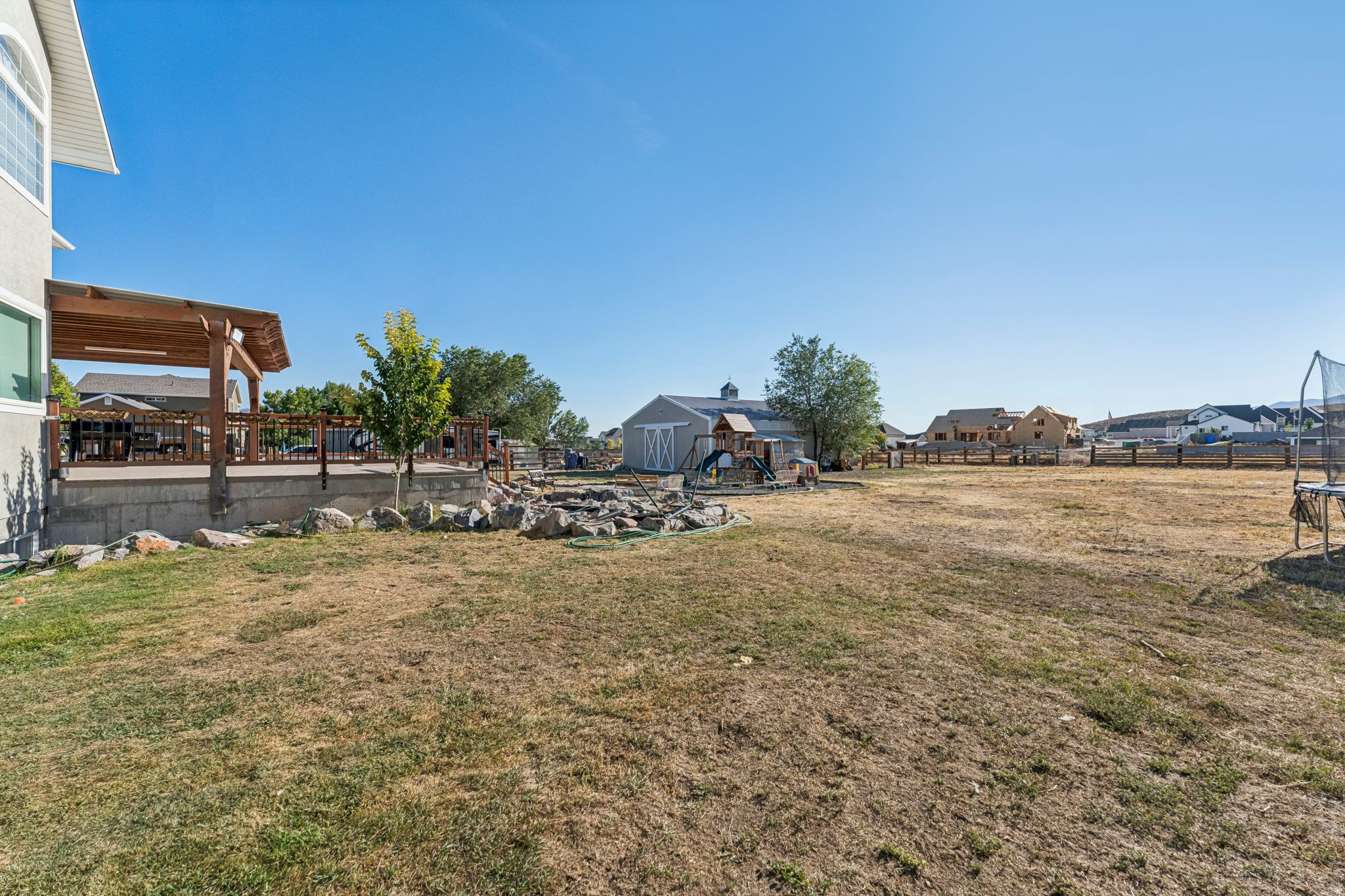 NORTH RANCH - Residential