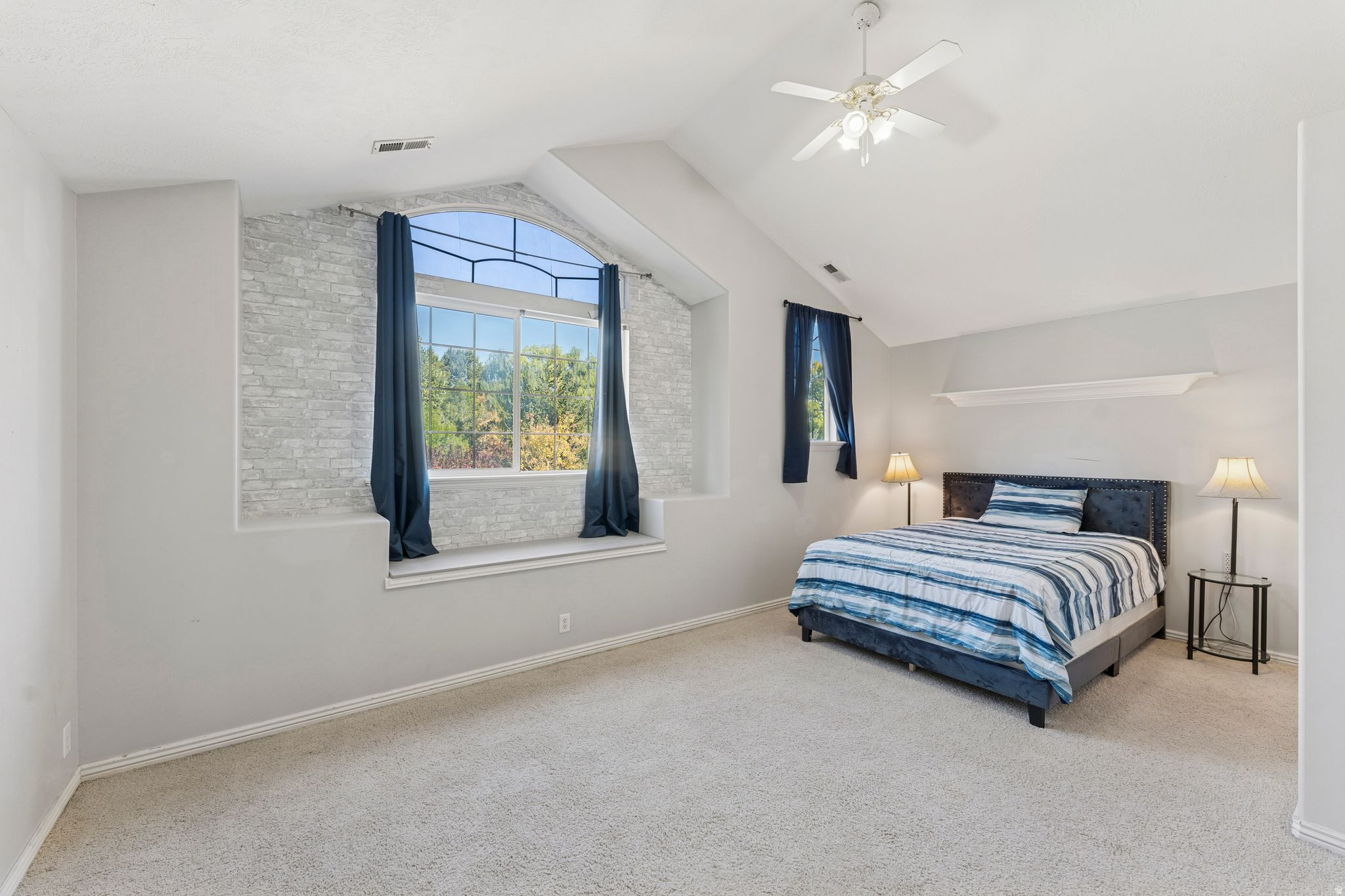 NORTH RANCH - Residential