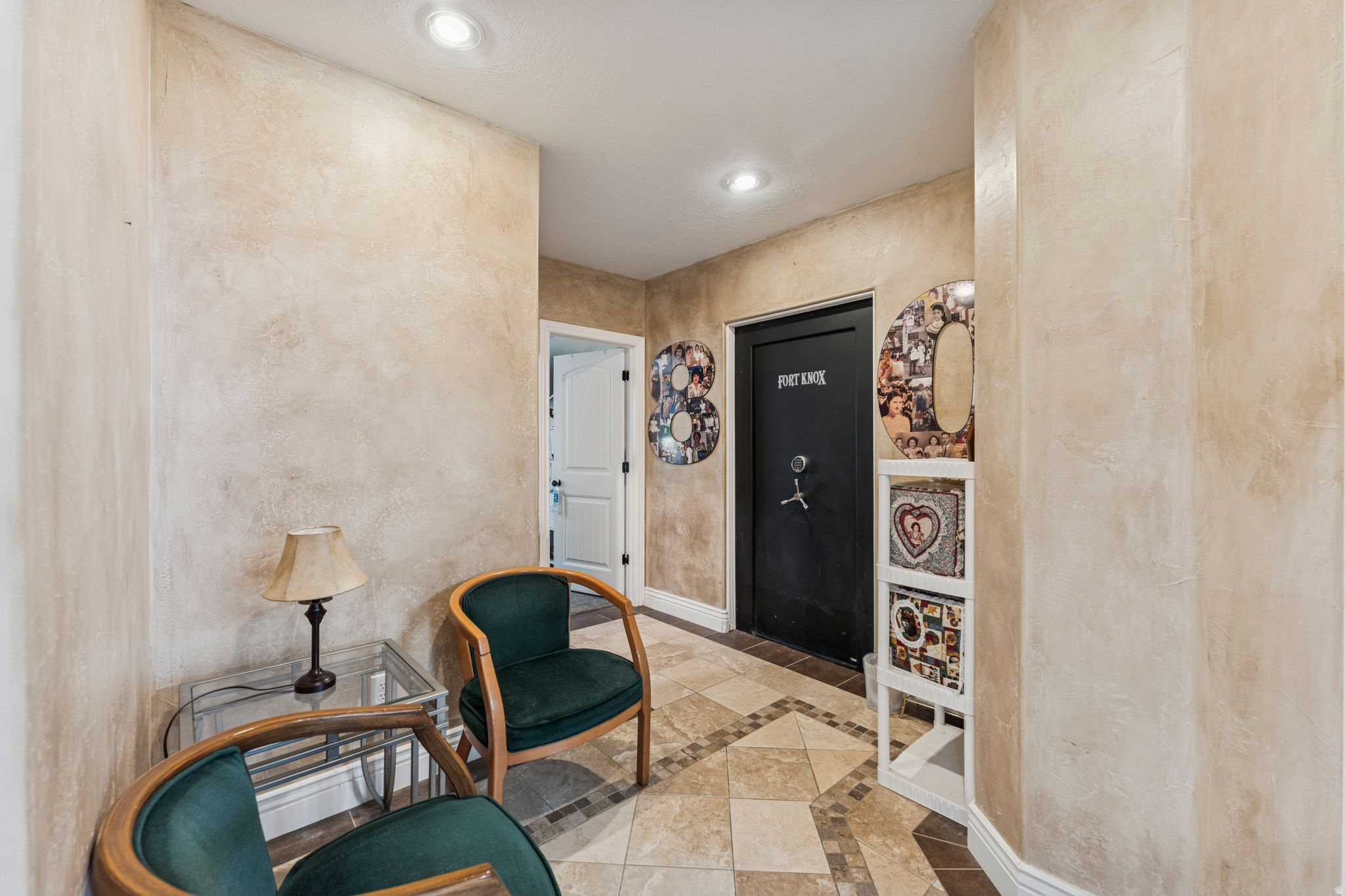 NORTH RANCH - Residential