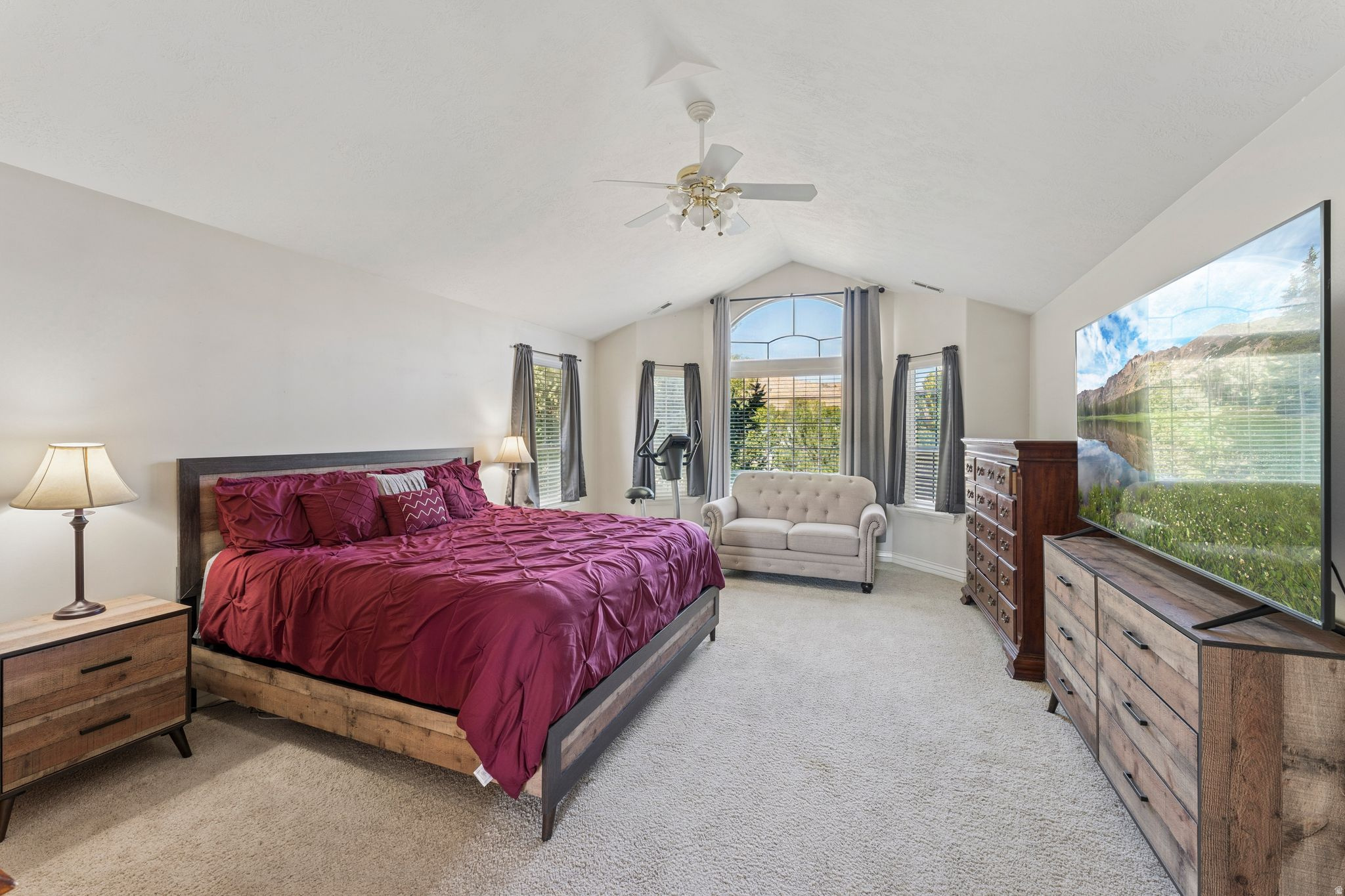 NORTH RANCH - Residential