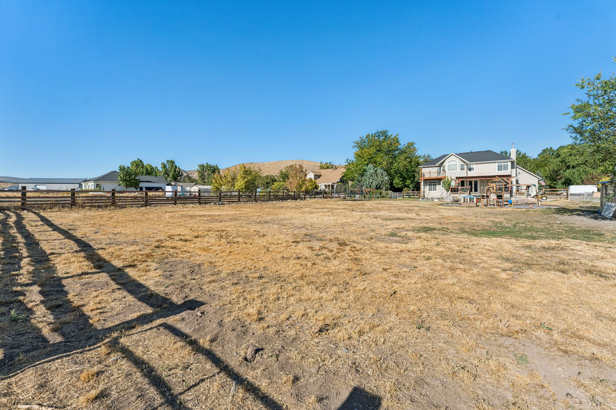 NORTH RANCH - Residential