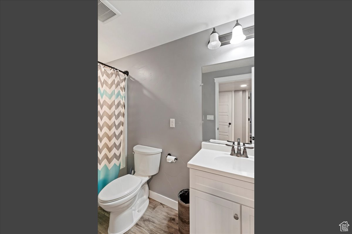 LEWIS PEAK - Residential