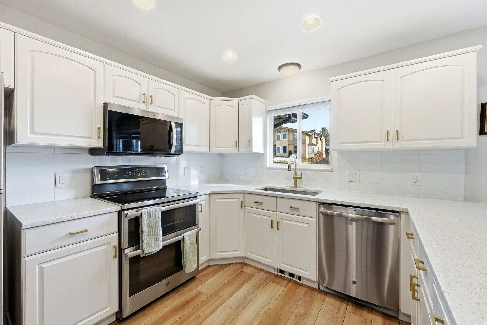 CENTRAL HEIGHTS - Residential