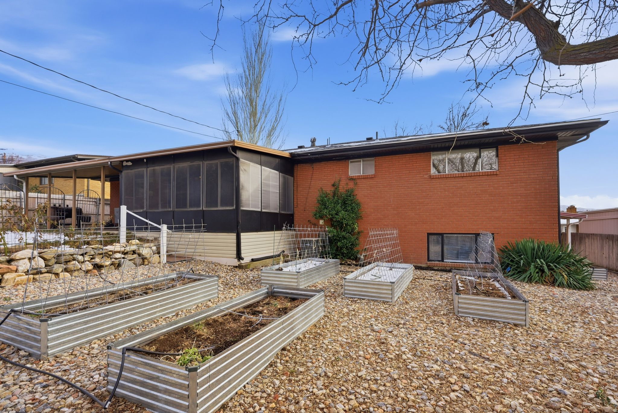 CENTRAL HEIGHTS - Residential