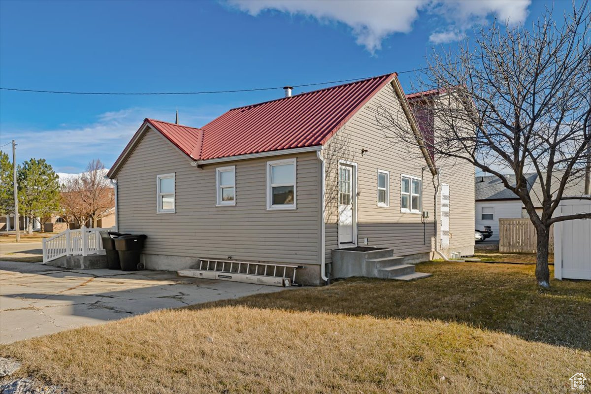 112 S Main St, Garland, Utah image 4