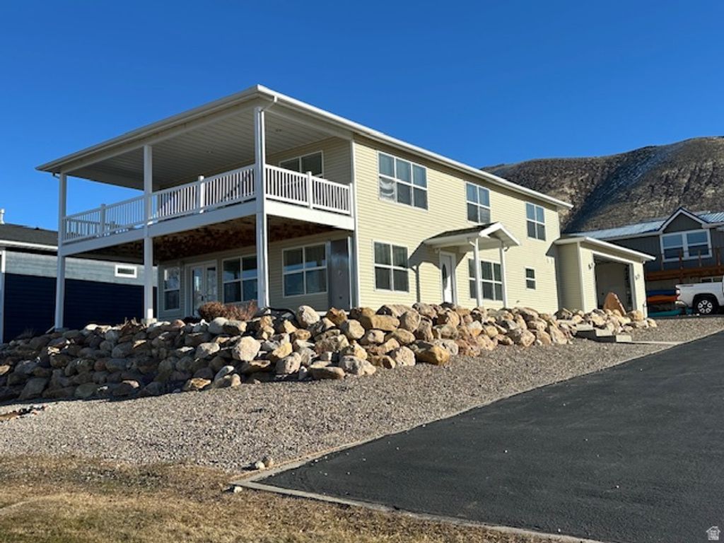 Photo of 28 CHOKECHERRY RD, Saint Charles, ID 83272 (MLS # 2138932)