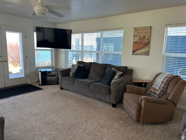 EAST SHORES - Residential