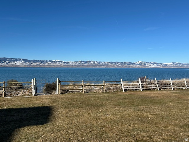 EAST SHORES - Residential