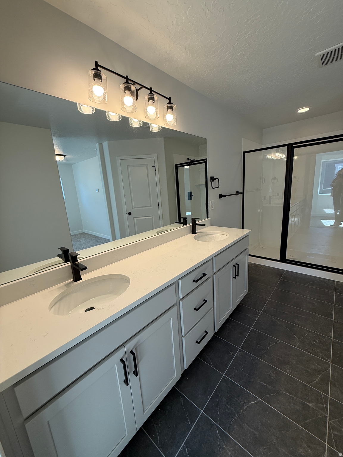 MEADOWBROOK - Residential