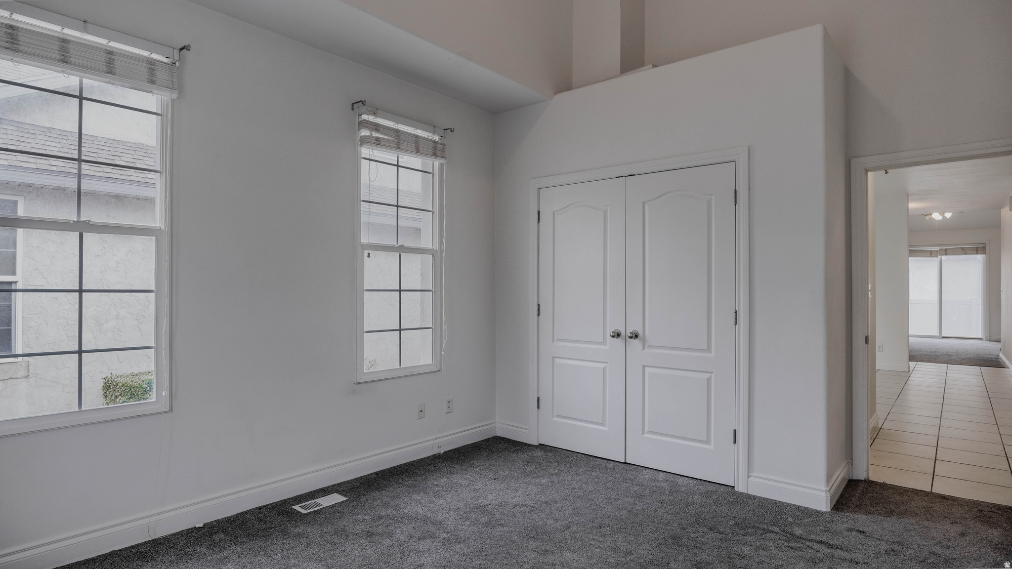 SOMERSET VILLAGE - Residential