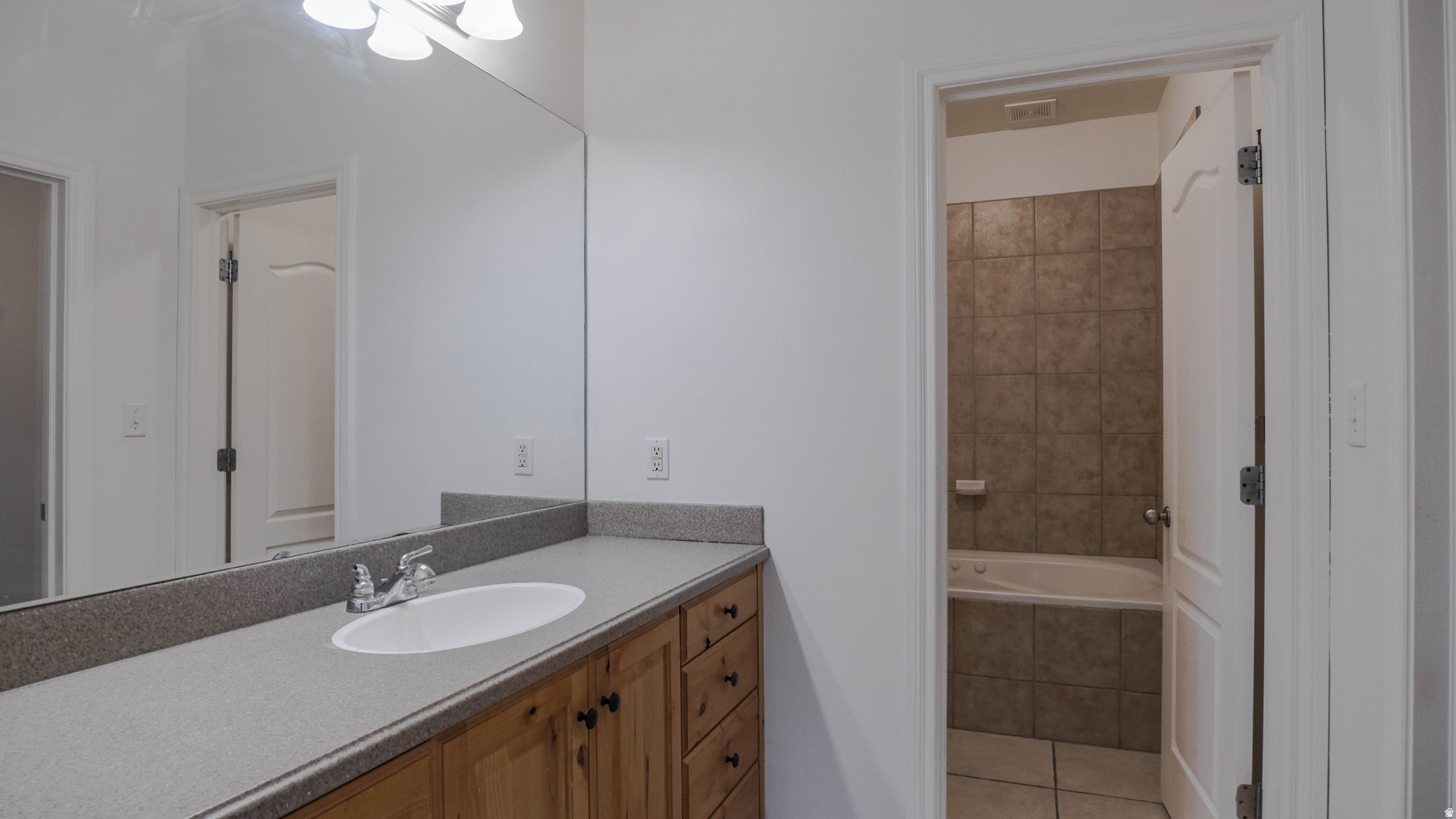 SOMERSET VILLAGE - Residential