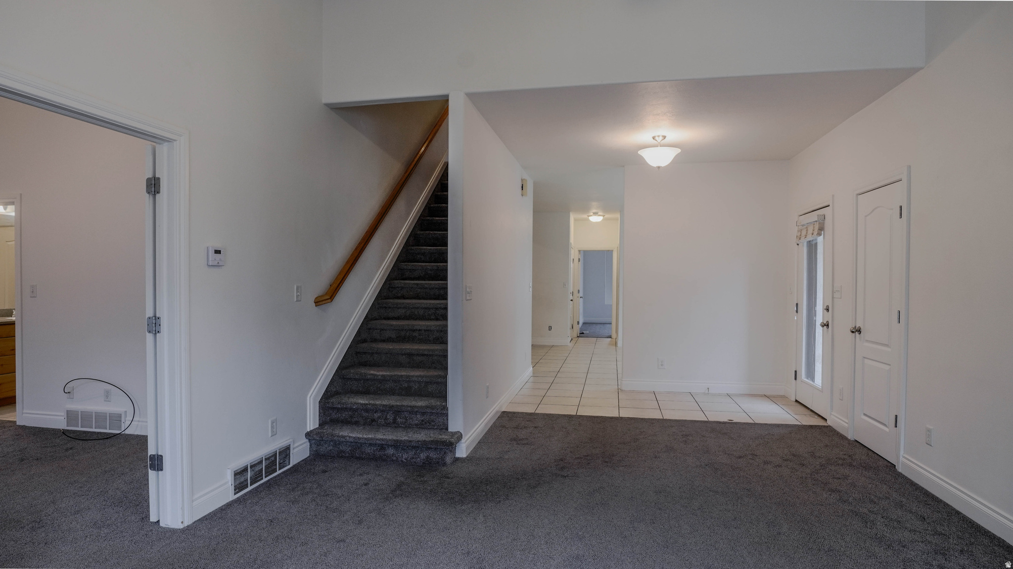 SOMERSET VILLAGE - Residential