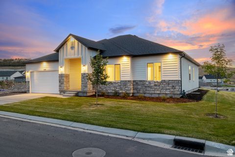 Photo of 2265 E 320 N, Spanish Fork, UT 84660 (MLS # 2115946)