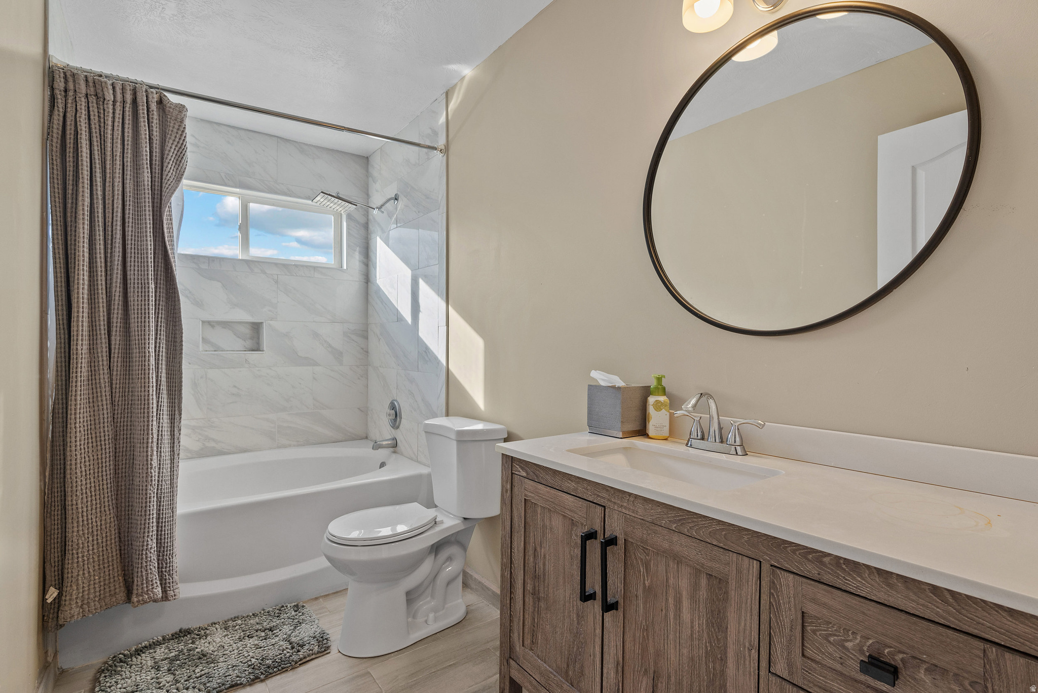 EASTLAND ESTATES - Residential