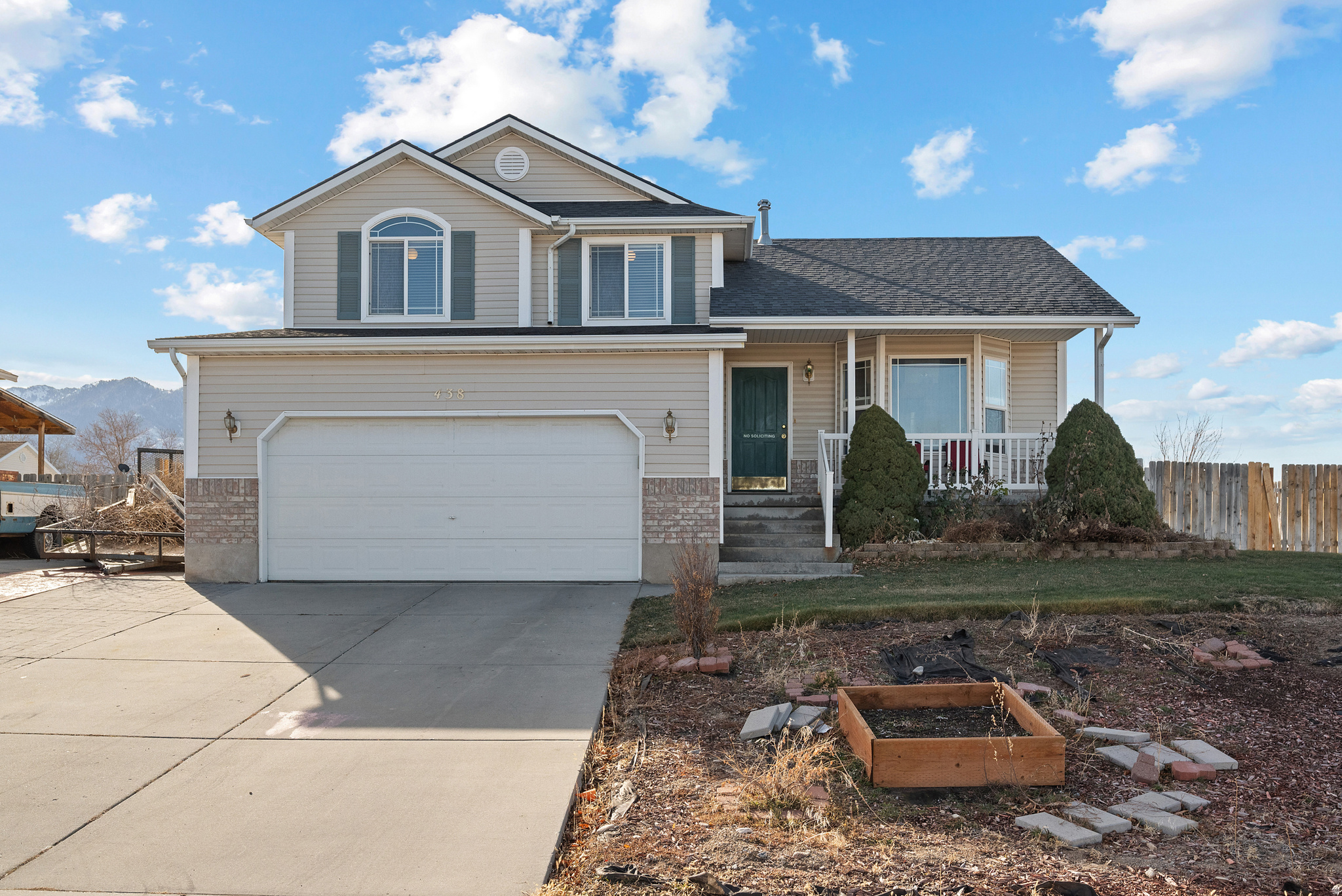 EASTLAND ESTATES - Residential