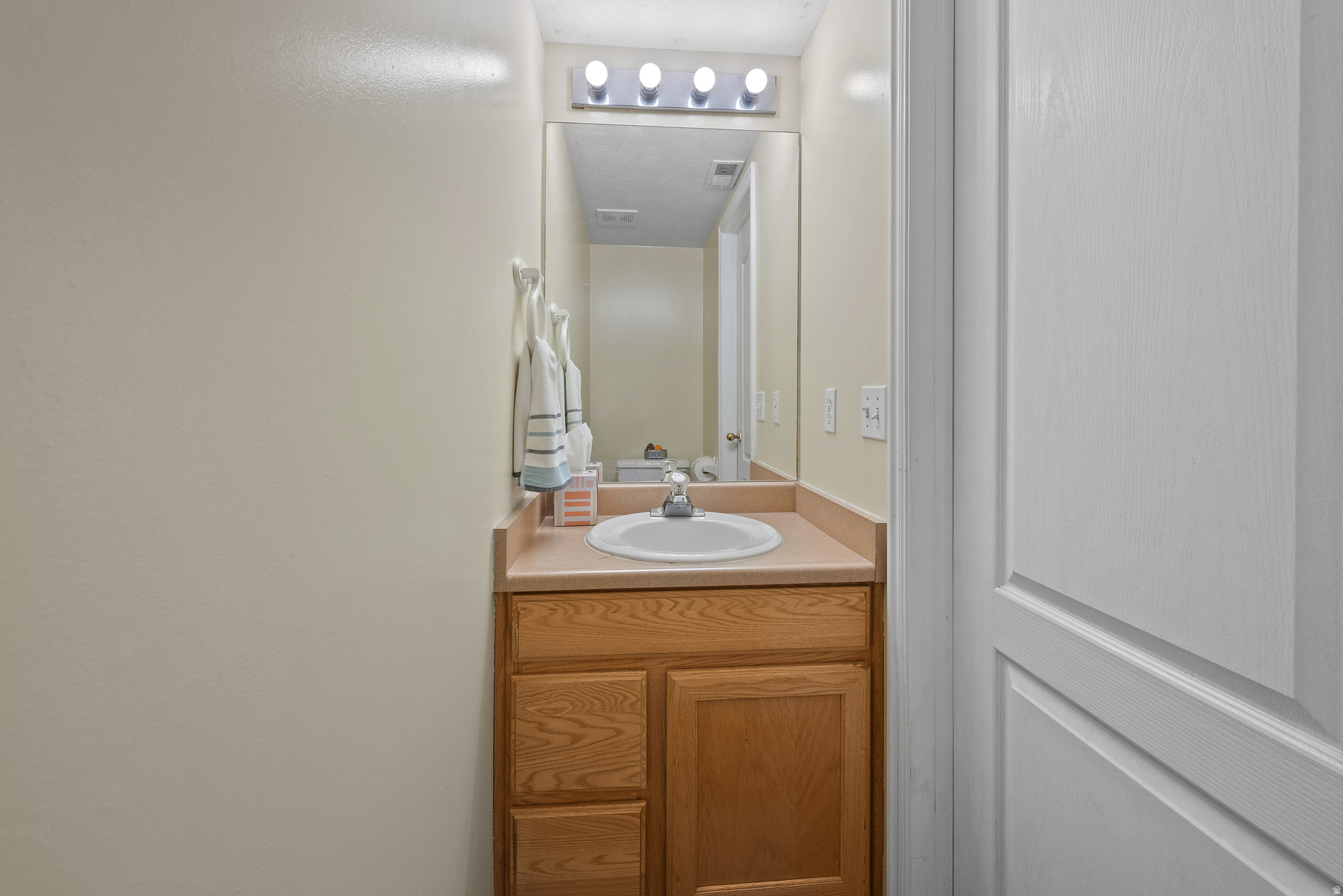 EASTLAND ESTATES - Residential