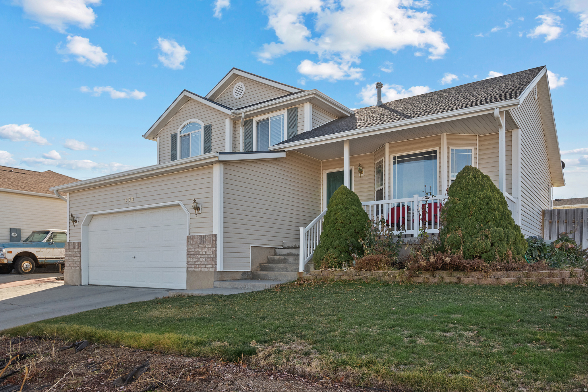 EASTLAND ESTATES - Residential