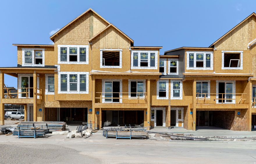 Experience the comfort and convenience of your new townhome! Enjoy multi-level living with a spacious two-car garage, all while spending less time on upkeep compared to a traditional single-family home. This prime location offers easy access to JL Sorenson Rec Center, K9 Memorial Dog Park, Creek Ridge Park, Mountain View Village Shopping Center, and Mountain View Corridor. Reach out today to learn more or schedule your visit!