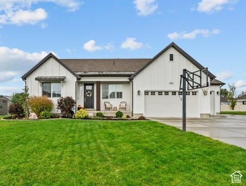 Photo of 1282 W 425 S, Layton, UT 84041 (MLS # 2191117)