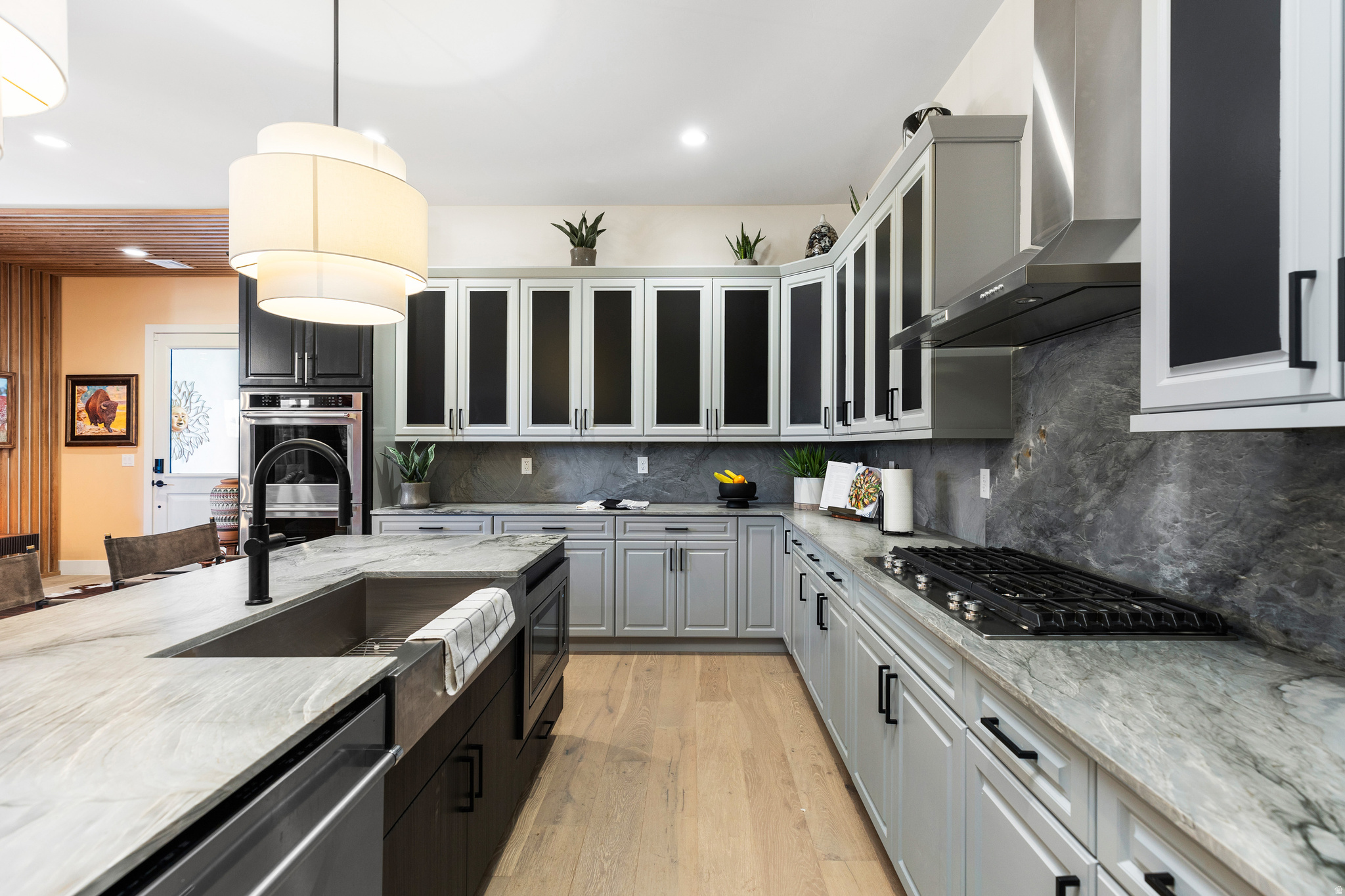 REGENCY AT DESERT COLOR 1 - Residential