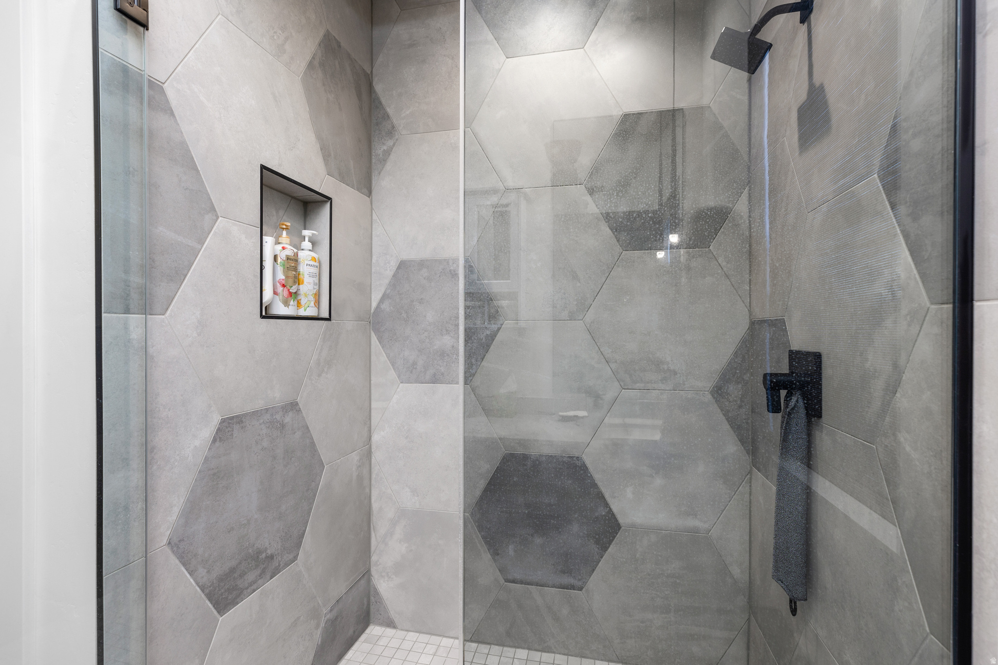 REGENCY AT DESERT COLOR 1 - Residential