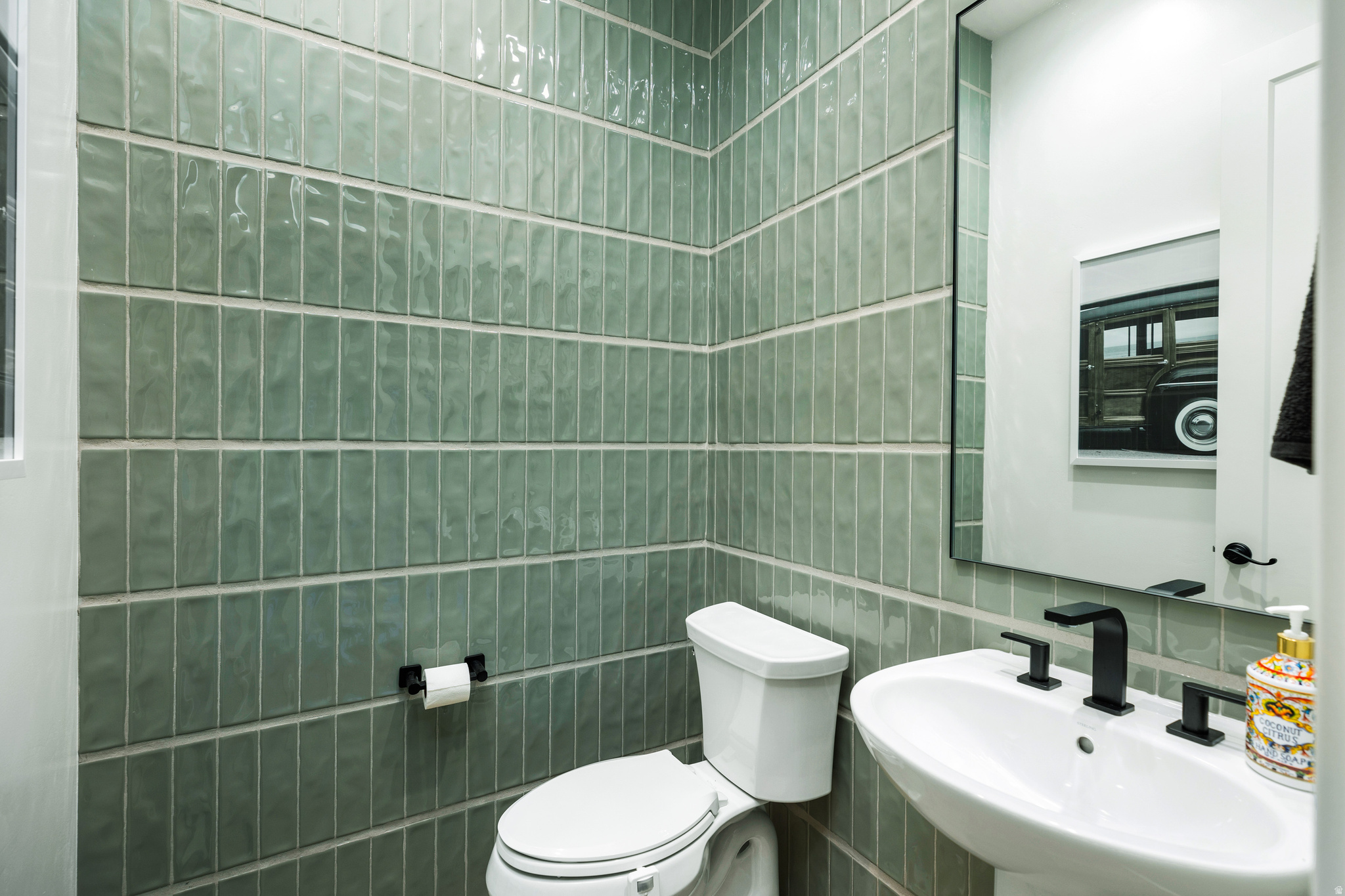 REGENCY AT DESERT COLOR 1 - Residential