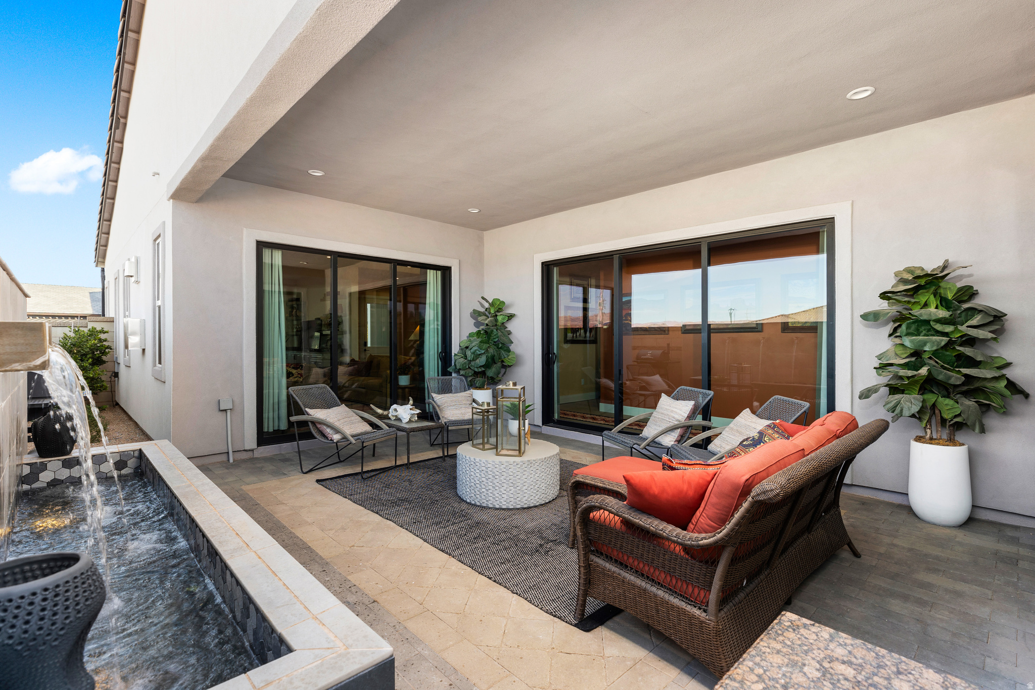 REGENCY AT DESERT COLOR 1 - Residential