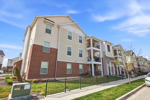 Tiny photo for 3696 W 1850 N #Q304, Lehi, UT 84043 (MLS # 2147075)