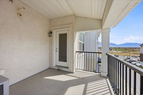 Tiny photo for 3696 W 1850 N #Q304, Lehi, UT 84043 (MLS # 2147075)