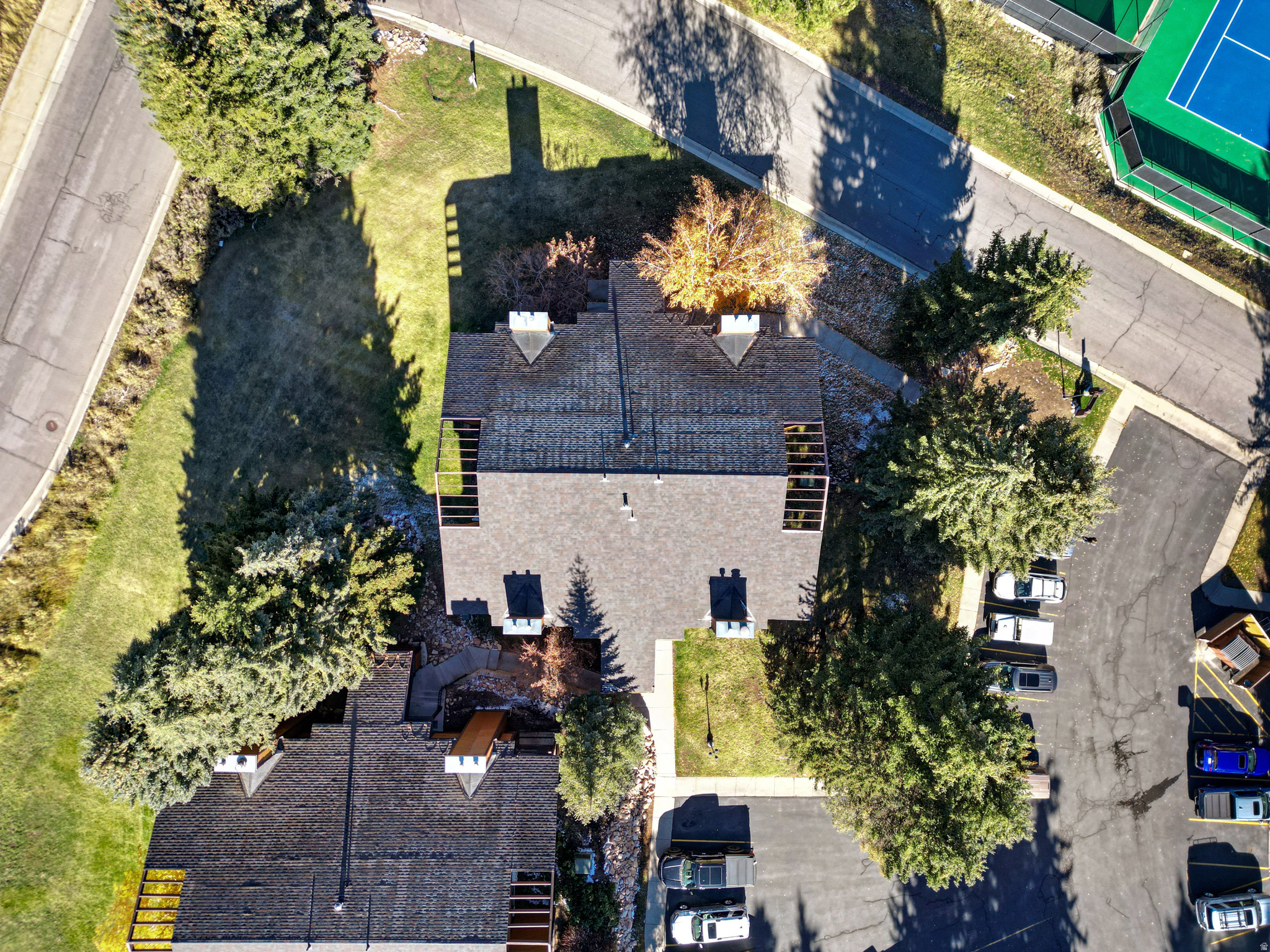 RED PINE CONDOMINIUM - Residential