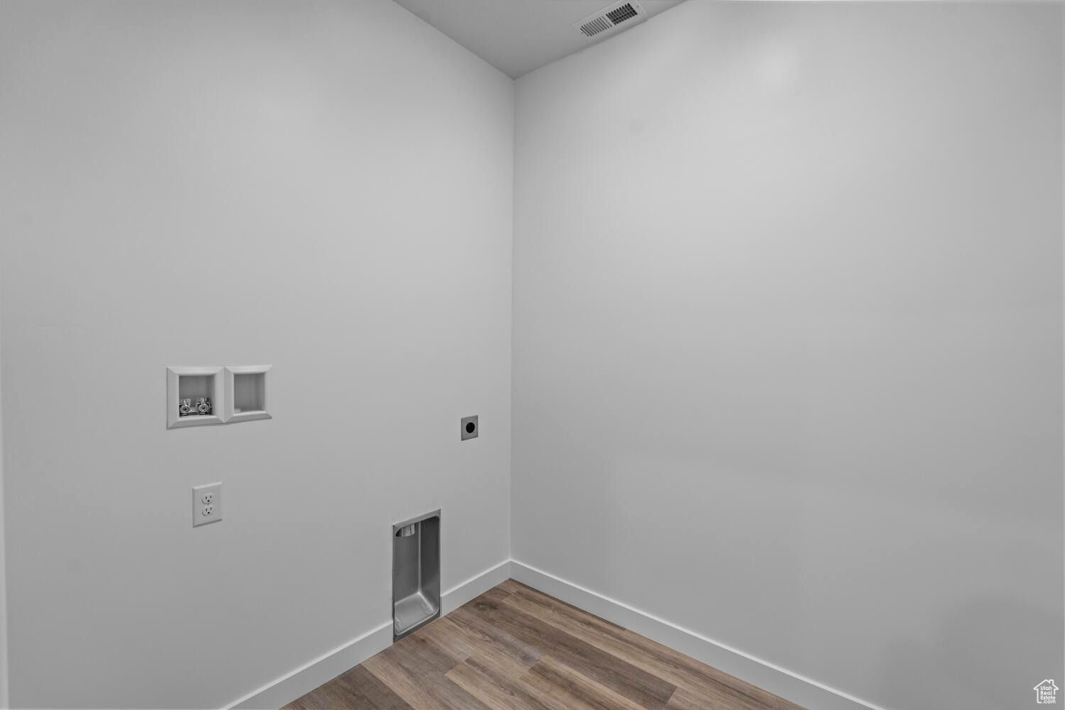 CORRAL HOLLOW AT LONG VALLEY - Residential