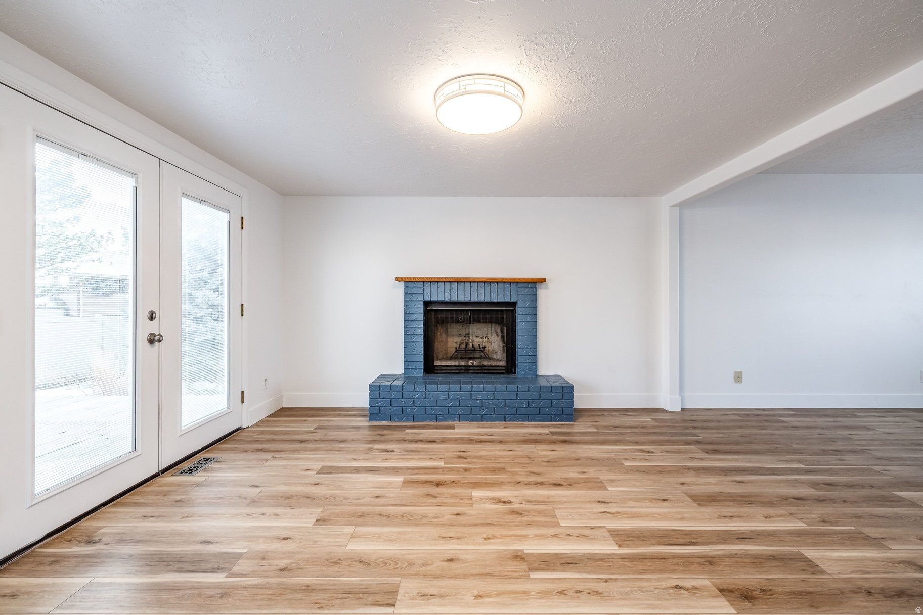 AVLON VISTA - Residential