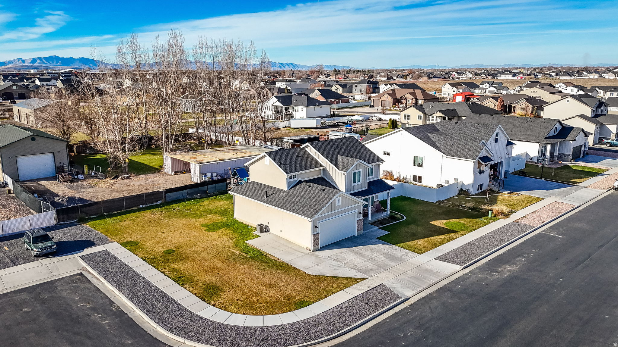 TAYLOR LANDING - Residential