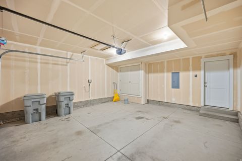 Tiny photo for 2151 S 3940 W, Ogden, UT 84401 (MLS # 2133552)