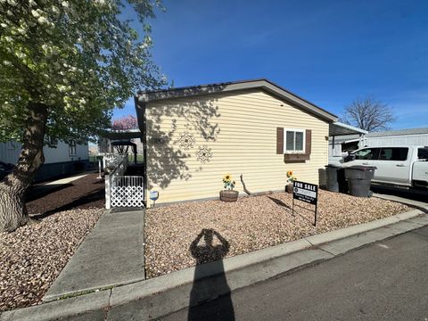 Tiny photo for 555 N 500 W #24, Salem, UT 84653 (MLS # 2145490)