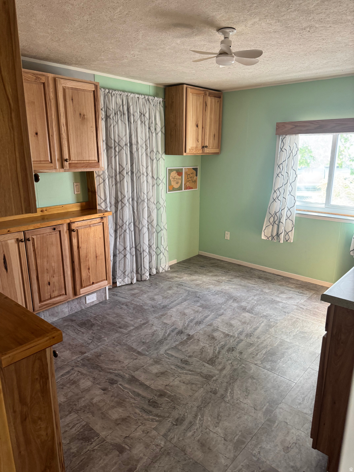 SHADY OAKS MOBILE HOME PARK - Residential