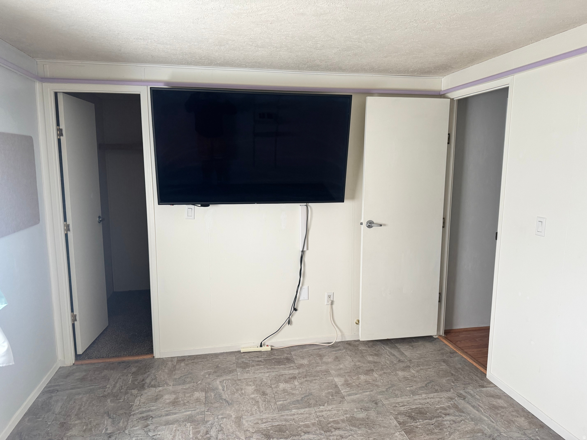 SHADY OAKS MOBILE HOME PARK - Residential