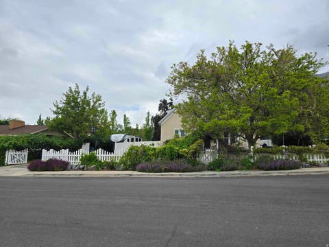 Homes For Sale - 695 E 300<br/> Pleasant Grove, UT 84062