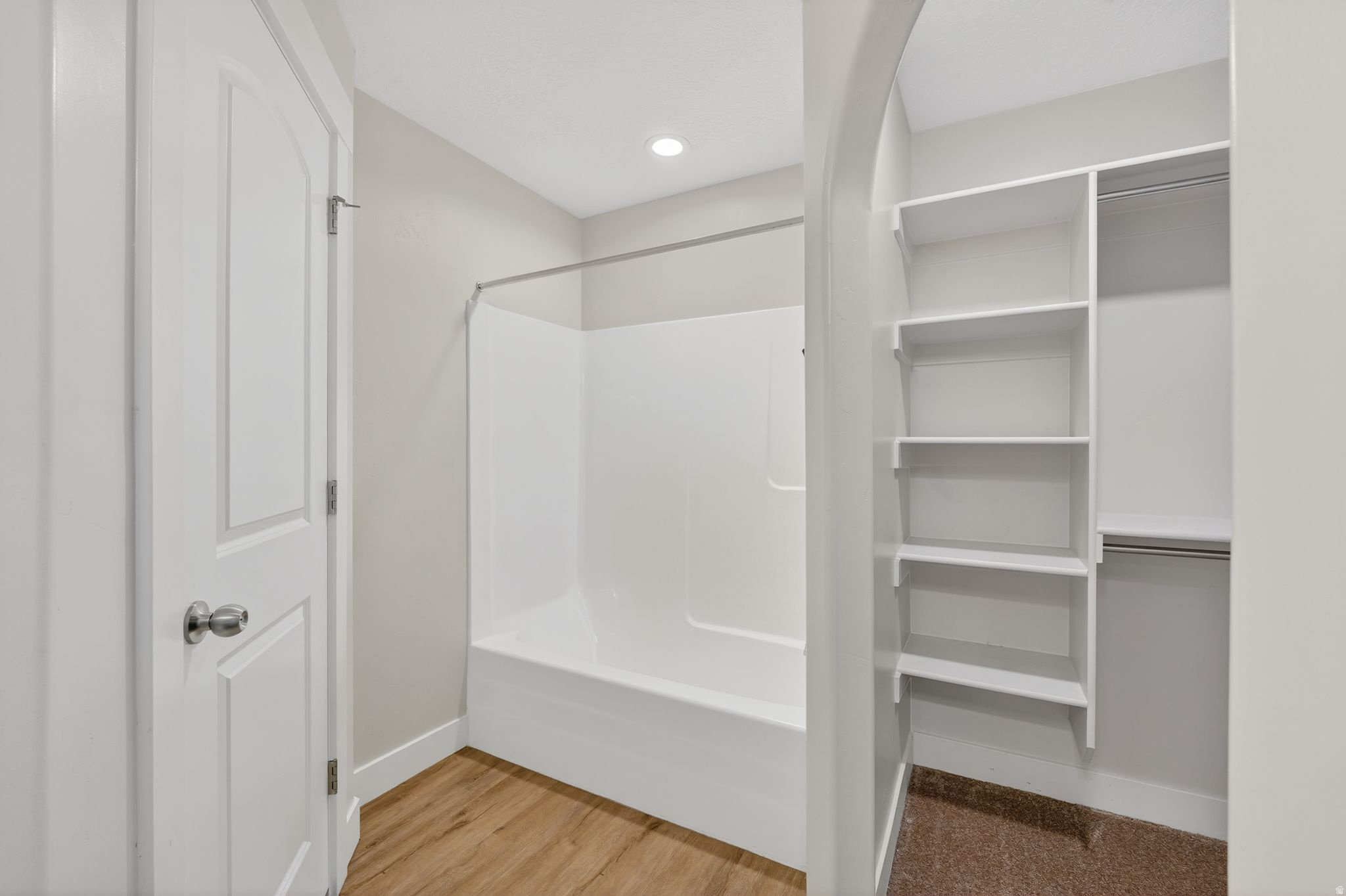 WILLOW POINT - Residential