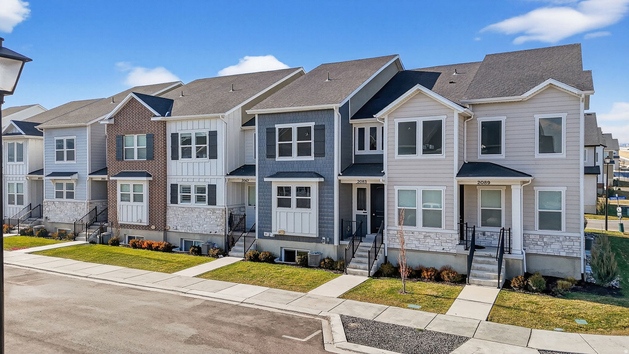 WILLOW POINT - Residential