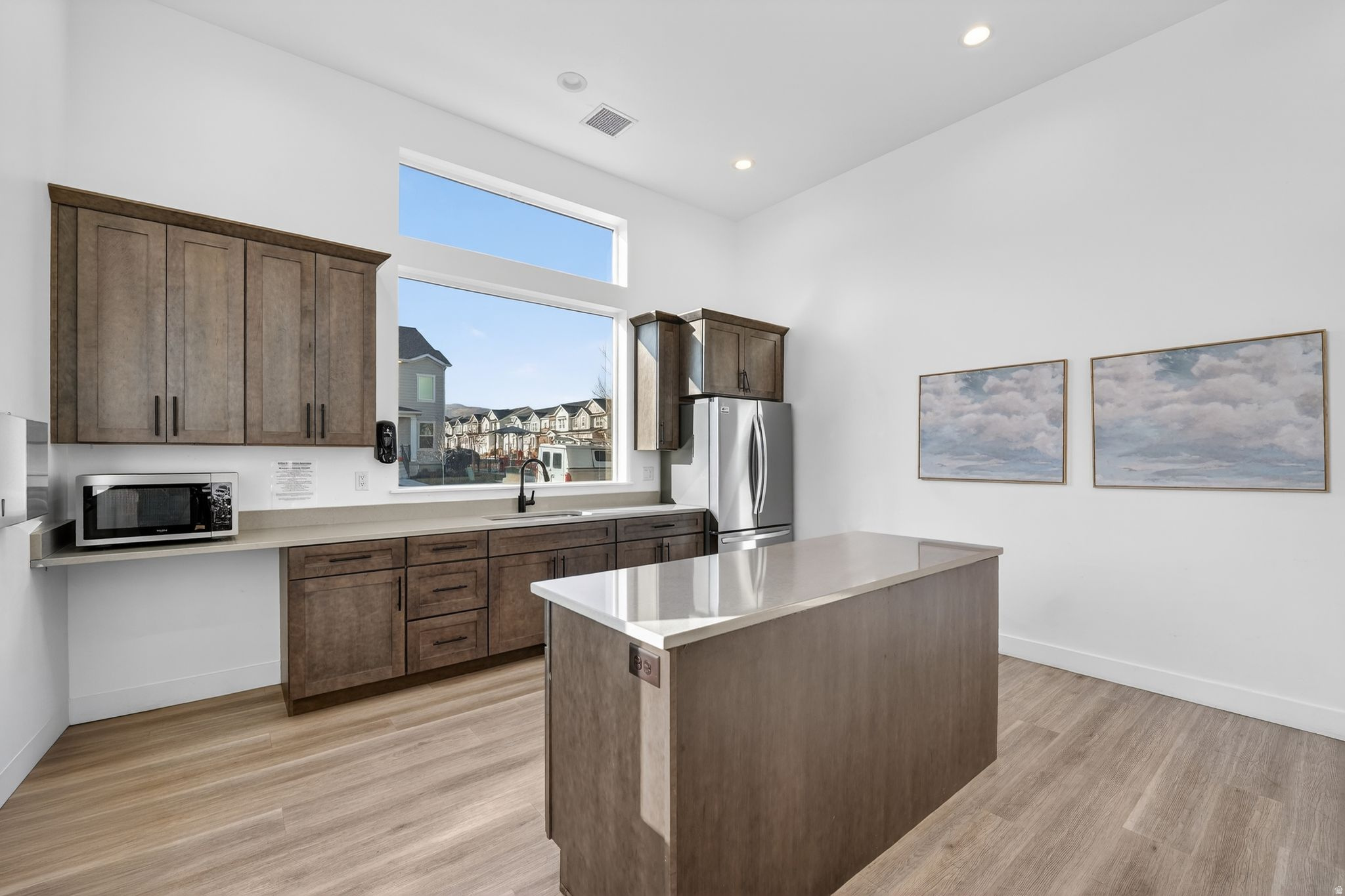 WILLOW POINT - Residential