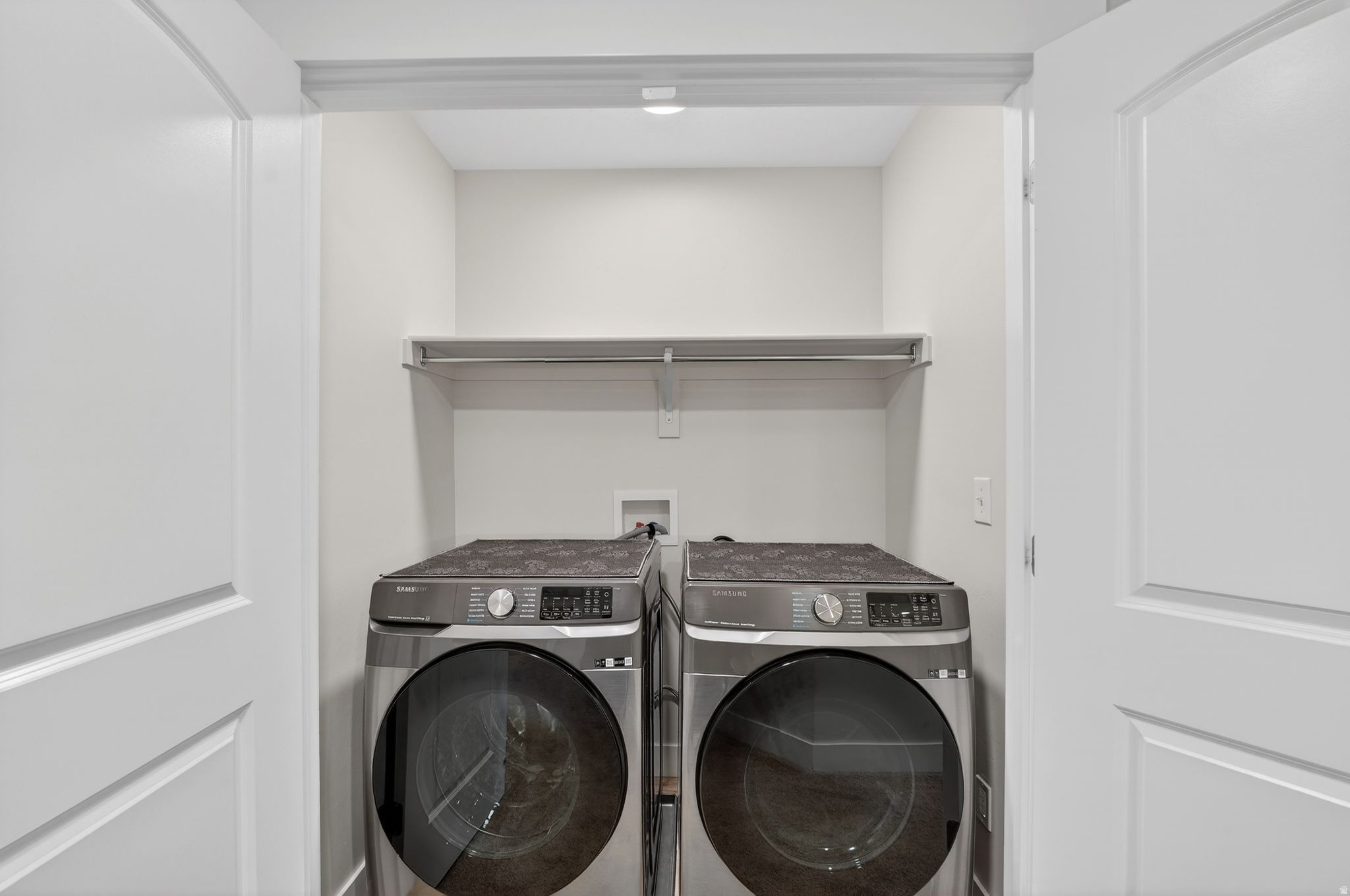 WILLOW POINT - Residential