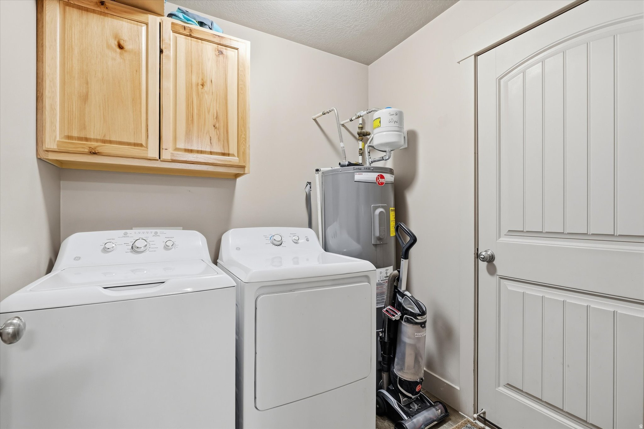 ELK MOUNTAIN - Residential