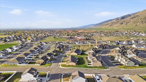 Tiny photo for 419 S 1250 E, Hyrum, UT 84319 (MLS # 2146639)