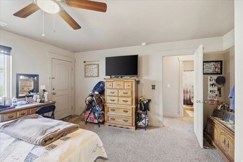 Tiny photo for 419 S 1250 E, Hyrum, UT 84319 (MLS # 2146639)
