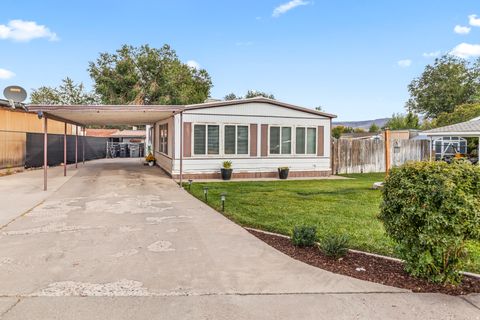 Photo of 823 S 800 W, Richfield, UT 84701 (MLS # 2151585)