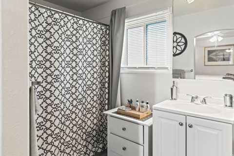 Tiny photo for 823 S 800 W, Richfield, UT 84701 (MLS # 2151585)